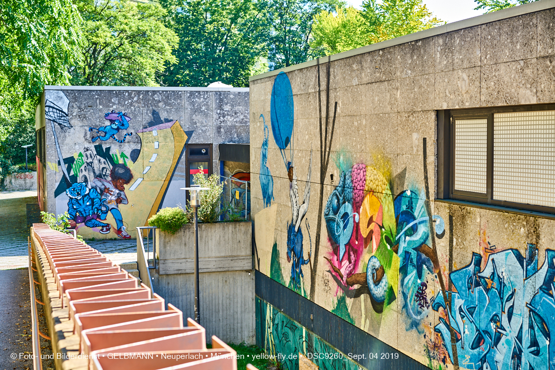 04.09.2019 - Einkaufs- und Wohnzentrum Quiddestraße in Neuperlach